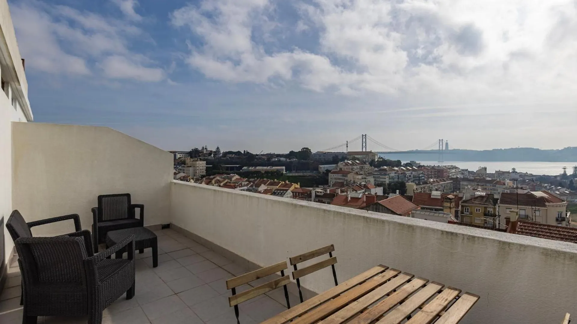 Tagus Views II Apartment Lisbon Portugal